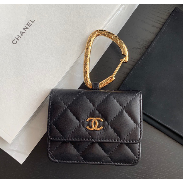 ☆オープニング 大放出セール☆ CHANEL シャネル 未使用 カードケース