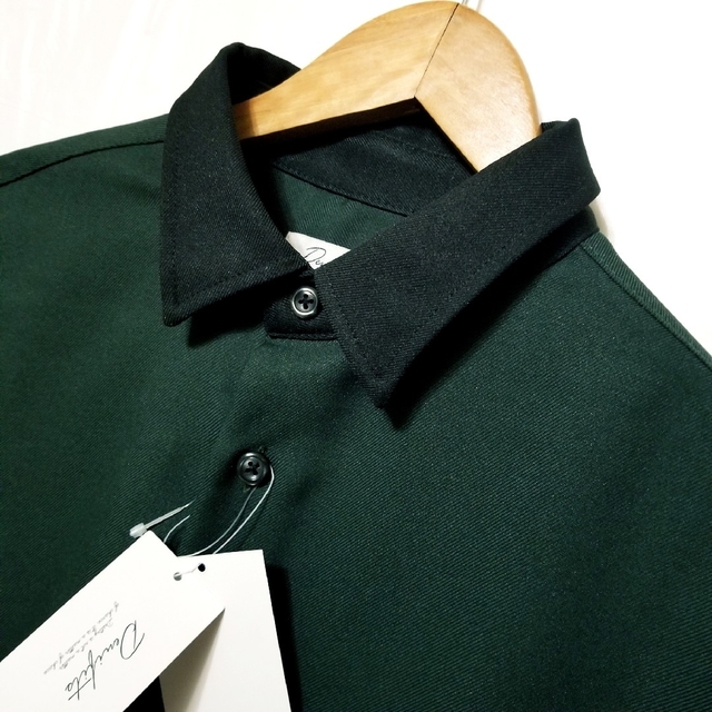 新品　豹柄　刺繍　シャツ　Lサイズ　モスグリーン メンズのトップス(シャツ)の商品写真