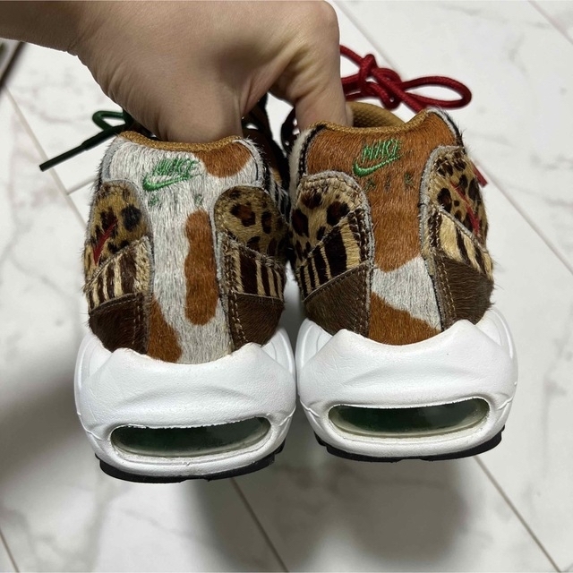 NIKE(ナイキ)のATMOS × NIKE AIR MAX 95 DLX ANIMAL PACK メンズの靴/シューズ(スニーカー)の商品写真