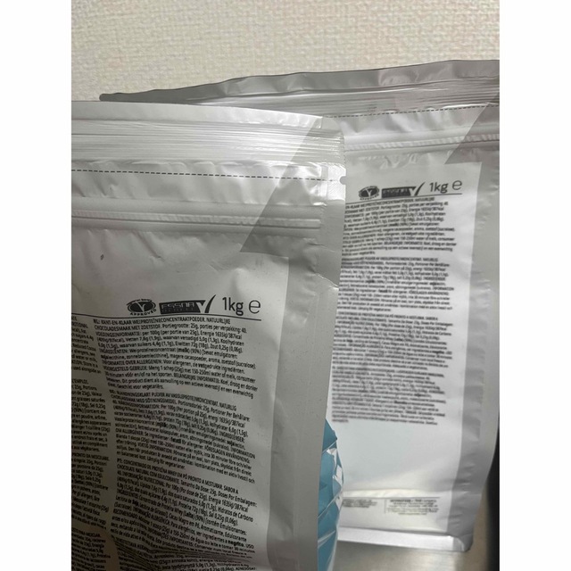 MYPROTEIN(マイプロテイン)の【未開封】マイプロテイン ナチュラルチョコレート 1kg×2袋 食品/飲料/酒の健康食品(プロテイン)の商品写真