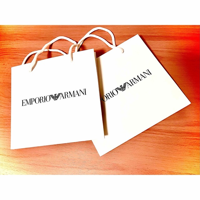 Emporio Armani(エンポリオアルマーニ)の✴︎エンポリオアルマーニ✴︎♡ショッパー♡ ミニサイズ　2枚 レディースのバッグ(ショップ袋)の商品写真