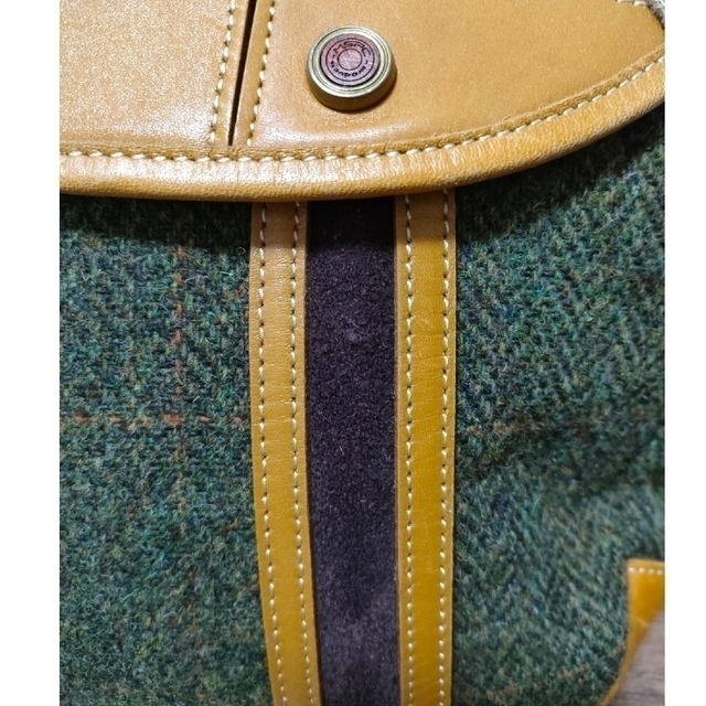 master-piece(マスターピース)のmspc×Harris Tweed カーキ ショルダーバッグ　本革 メンズのバッグ(ショルダーバッグ)の商品写真