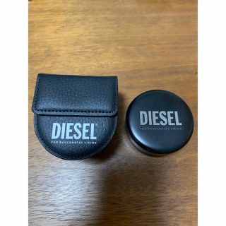 ディーゼル(DIESEL)のディーゼル　ワイヤレスイヤホンと収納ケース(ヘッドフォン/イヤフォン)