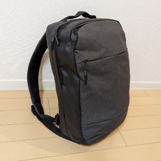 インケース(Incase)の【美品】INCASE バックパック【Apple公認】(バッグパック/リュック)