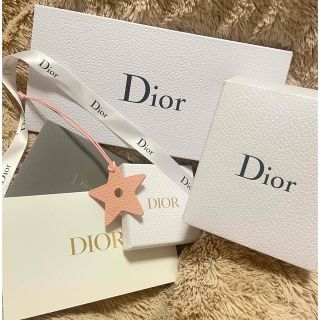 ディオール(Dior)のディオール ディオールボックス  ブランド紐 ディオールチャーム(ピアス)