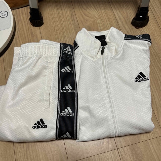 adidas(アディダス)のアディダス　ジャージ　セットアップ メンズのトップス(ジャージ)の商品写真