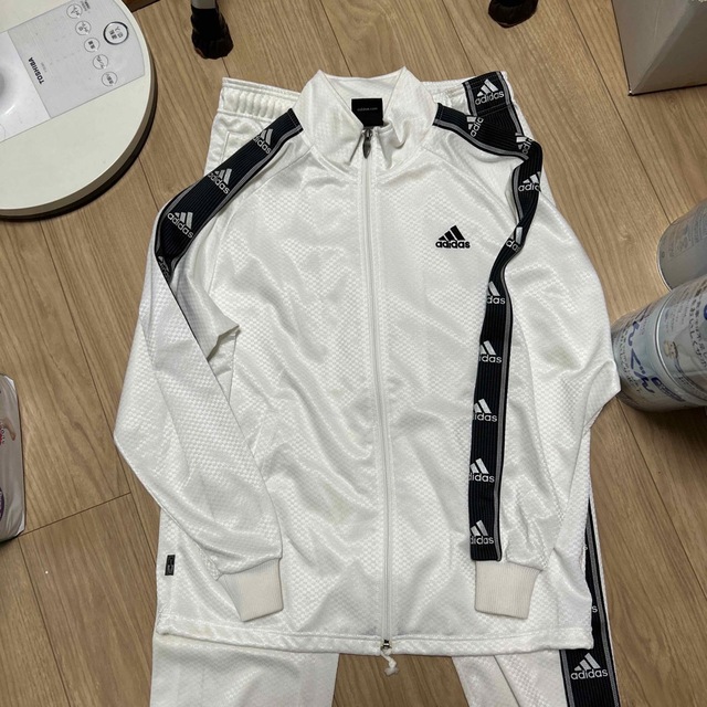 adidas(アディダス)のアディダス　ジャージ　セットアップ メンズのトップス(ジャージ)の商品写真