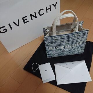 GIVENCHY - GIVENCHYミニトートバッグ
