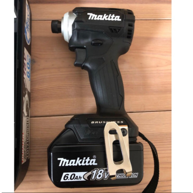 Makita(マキタ)のmakitaインパクトドライバTD172DRGX 黒 スポーツ/アウトドアの自転車(工具/メンテナンス)の商品写真