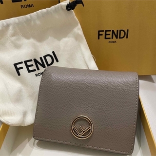 フェンディ(FENDI)のFENDI 財布(折り財布)
