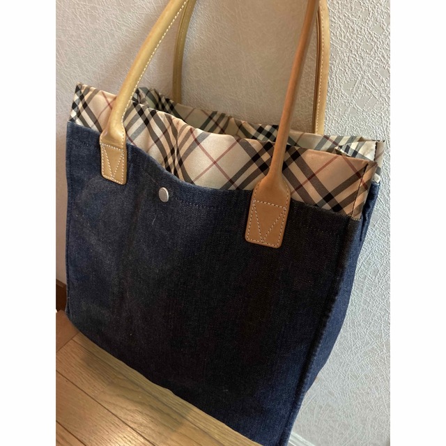 BURBERRY BLUE LABEL(バーバリーブルーレーベル)のBURBERRY BLUE LABEL  デニムトートバッグ レディースのバッグ(トートバッグ)の商品写真