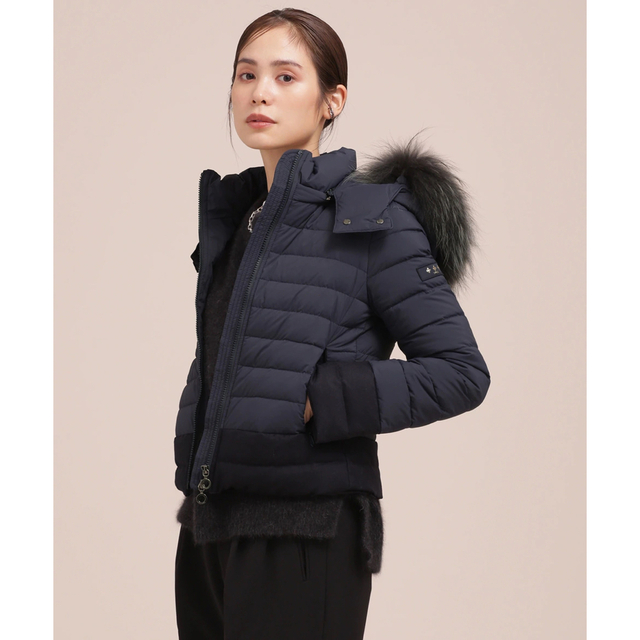 1着でも送料無料 - TATRAS 新品 ヴァレナ ダウン ネイビー L M 03 10