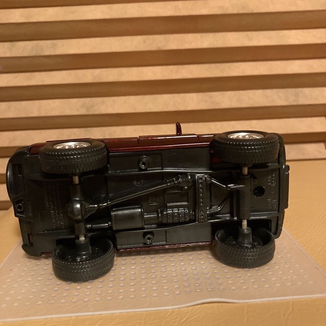 ランドローバーディスカバリー1/32    ミニカー　Speedy Power エンタメ/ホビーのおもちゃ/ぬいぐるみ(ミニカー)の商品写真