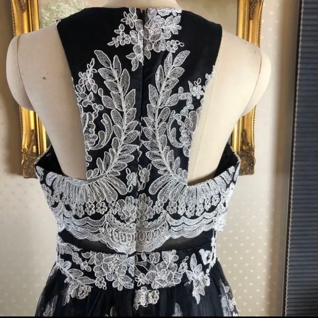 TADASHI SHOJI(タダシショウジ)の総刺繍レースロングドレスステージ誕生パティーキャバ嬢ナイトクラブ レディースのフォーマル/ドレス(ロングドレス)の商品写真