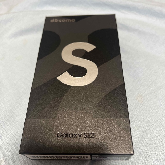 SAMSUNG - 新品SAMSUNG Galaxy S22 SC-51C ホワイト