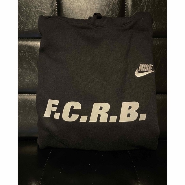 FCRB NIKE コラボパーカーLサイズ