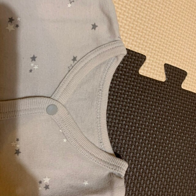 アカチャンホンポ(アカチャンホンポ)のアカチャンホンポ　ロンパース　60　2枚セット キッズ/ベビー/マタニティのベビー服(~85cm)(肌着/下着)の商品写真