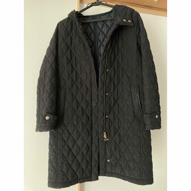 IENA(イエナ)のIENA  キルティングコート　ブラック レディースのジャケット/アウター(ロングコート)の商品写真