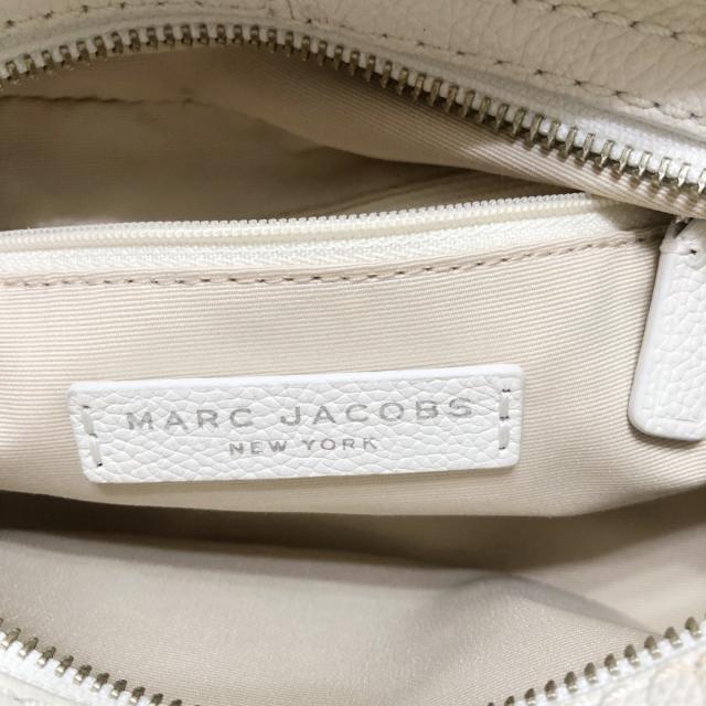 MARC JACOBS(マークジェイコブス)のマークジェイコブス ハンドバッグ - 白 レディースのバッグ(ハンドバッグ)の商品写真