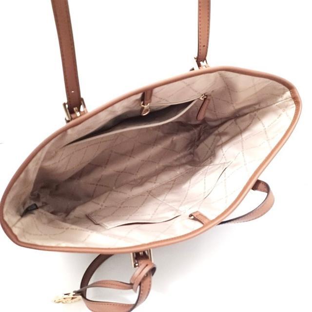 MICHAEL KORS - マイケルコース トートバッグ美品 車柄の通販 by MICHAEL KORS - マイケルコース トートバッグ美品 車柄の通販 by