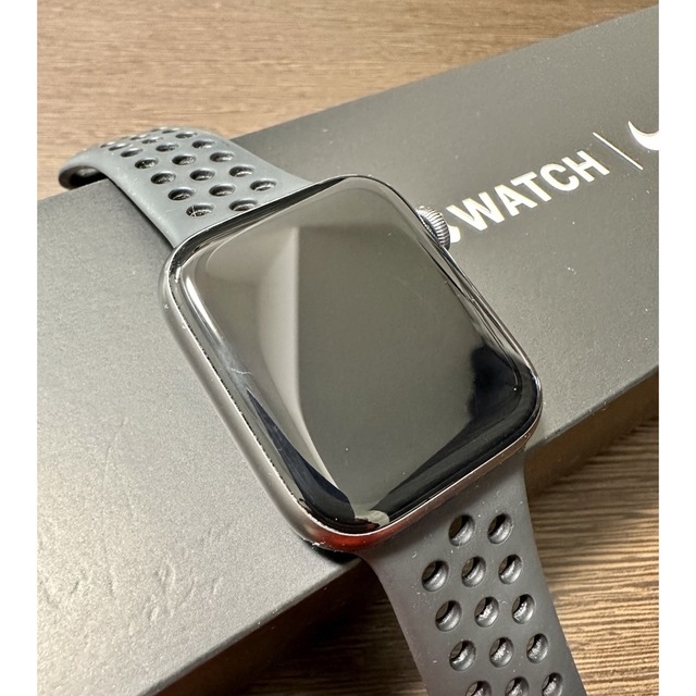 Apple Watch(アップルウォッチ)のApple Watch シリーズ4 44mm GPS Nike+ メンズの時計(腕時計(デジタル))の商品写真