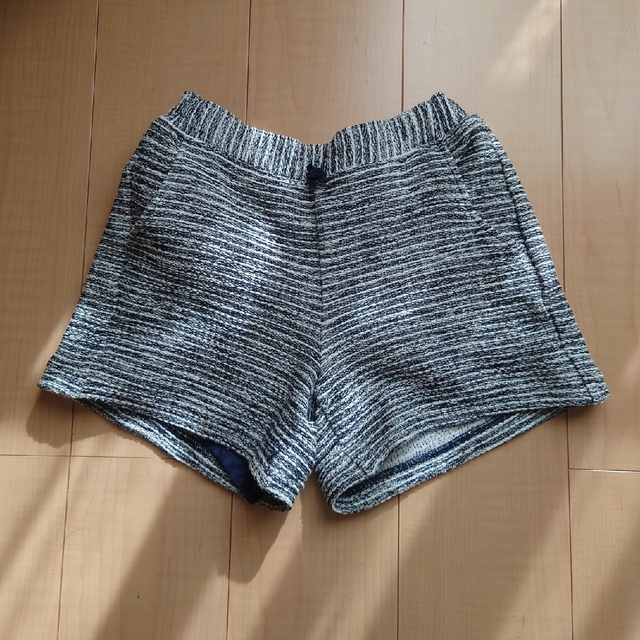 GU(ジーユー)の【再値下げ】GU　ショートパンツ　サイズ150 キッズ/ベビー/マタニティのキッズ服女の子用(90cm~)(パンツ/スパッツ)の商品写真