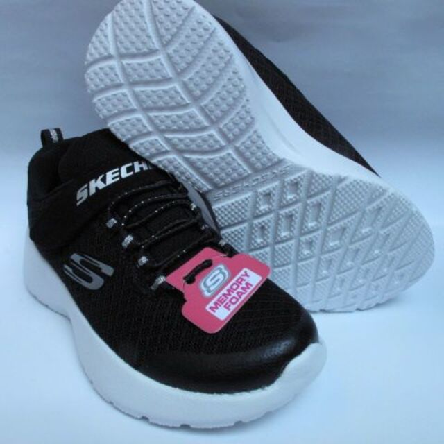 SKECHERS(スケッチャーズ)の新品　スケッチャーズ　18.0㎝ キッズ/ベビー/マタニティのキッズ靴/シューズ(15cm~)(スニーカー)の商品写真