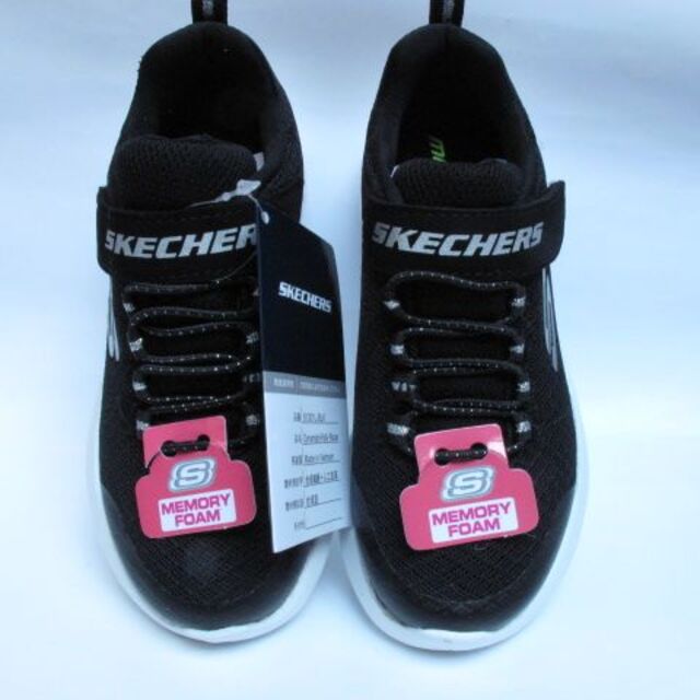 SKECHERS(スケッチャーズ)の新品　スケッチャーズ　18.0㎝ キッズ/ベビー/マタニティのキッズ靴/シューズ(15cm~)(スニーカー)の商品写真