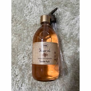 サボン(SABON)のサボン　シャワーオイル　ポンプ付き　ラベンダーアップル　500ml(ボディソープ/石鹸)