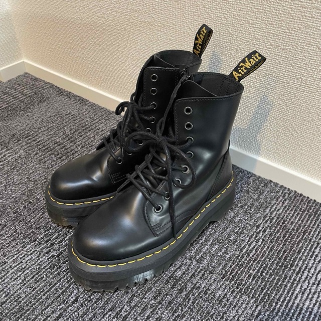 Dr.Martens 厚底ブーツ　正規店購入