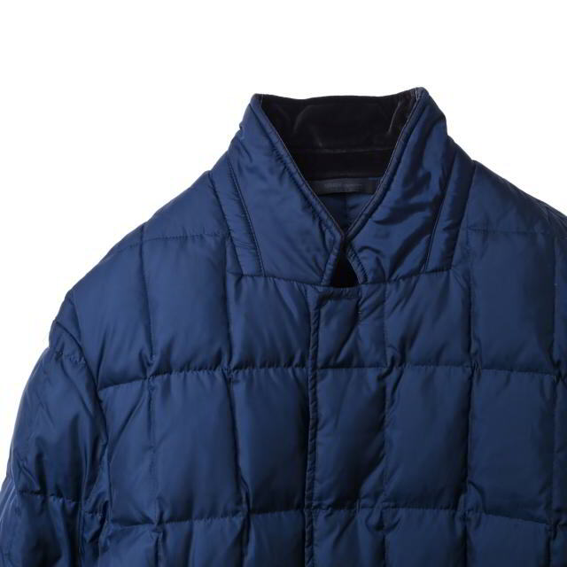 ARMANI COLLEZIONI - ARMANI COLLEZIONI ジップアップ ダウン ARMANI COLLEZIONI - ARMANI COLLEZIONI ジップアップ ダウン