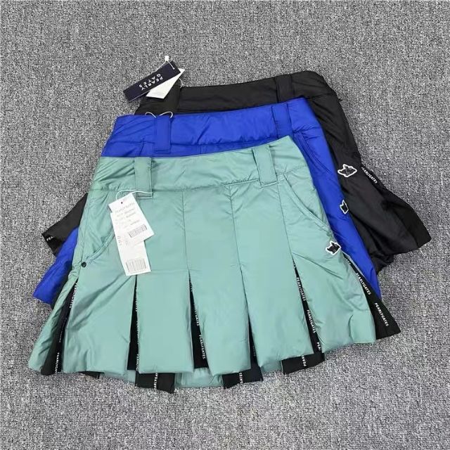 ☆#☆ PEARLY GATES ロゴちら見せ防寒素材スカートSインナー付き 韓国