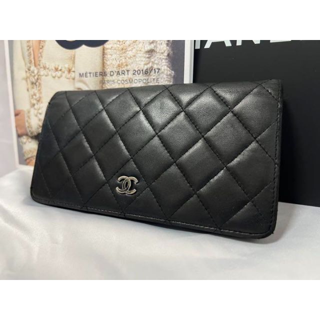 驚きの価格 CHANEL ブラック 長財布 二つ折り ラムスキン マトラッセ