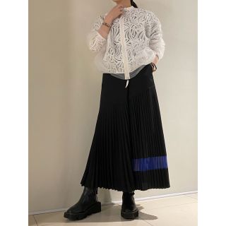 AULA AILA - 別注アシンメトリープリーツ切り替えスカート