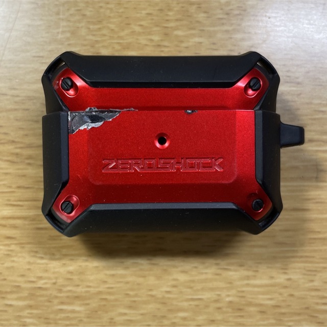 ELECOM(エレコム)のエレコム AirPods Pro ケース ZEROSHOCK 耐衝撃 レッド スマホ/家電/カメラのオーディオ機器(ヘッドフォン/イヤフォン)の商品写真