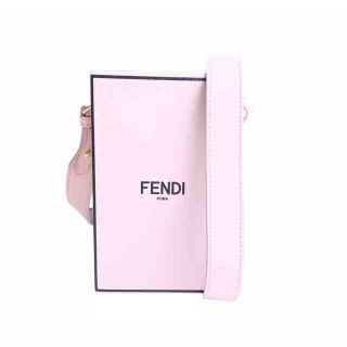 フェンディ ポシェットの通販 100点以上 | FENDIを買うならラクマ