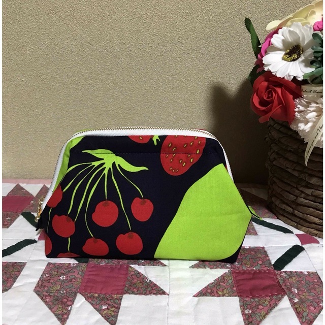 marimekko - マリメッコ 生地 ハンドメイド ピエニトリ ワイヤーポーチ ...