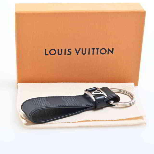 LOUIS VUITTON ルイヴィトン アンフィニ キーホルダー LVドラゴンヌ キーリング ブラック PVC