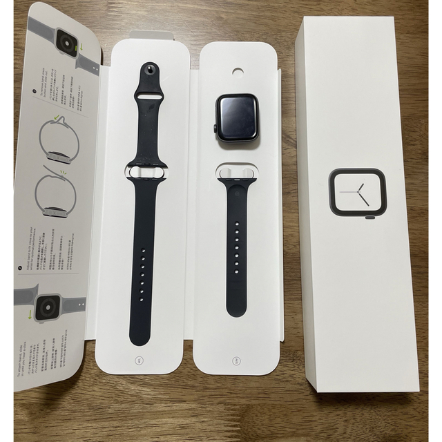 メンズApple Watch series4 44mm  GPSモデル