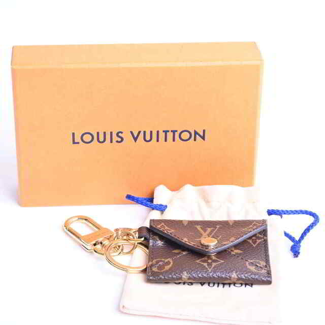 Shop Louis Vuitton Kirigami Pouch Bag Charm And Key Holder (M69003) by  lufine