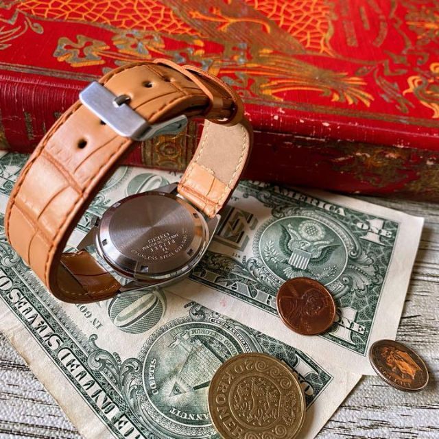 SEIKO(セイコー)の【レトロなデザイン】セイコー5 SEIKO5 イエロー メンズ腕時計 自動巻き メンズの時計(腕時計(アナログ))の商品写真