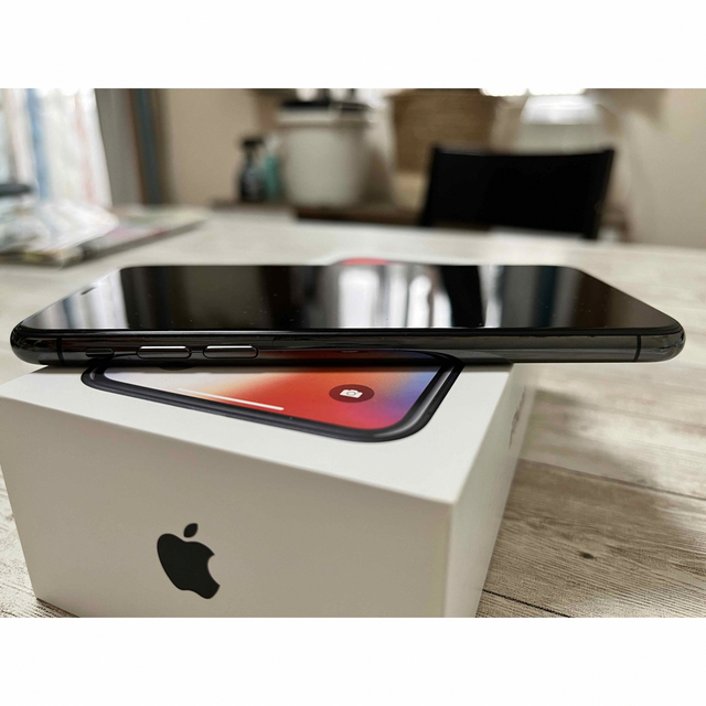 Apple(アップル)のiPhone 美品 スマホ/家電/カメラのスマートフォン/携帯電話(スマートフォン本体)の商品写真