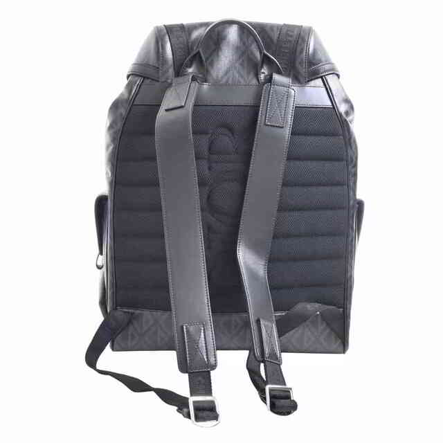【中古】 Christian Dior クリスチャンディオール ディオールオム CDダイアモンド ヒットザロード バックパック リュックサック ブラック PVC