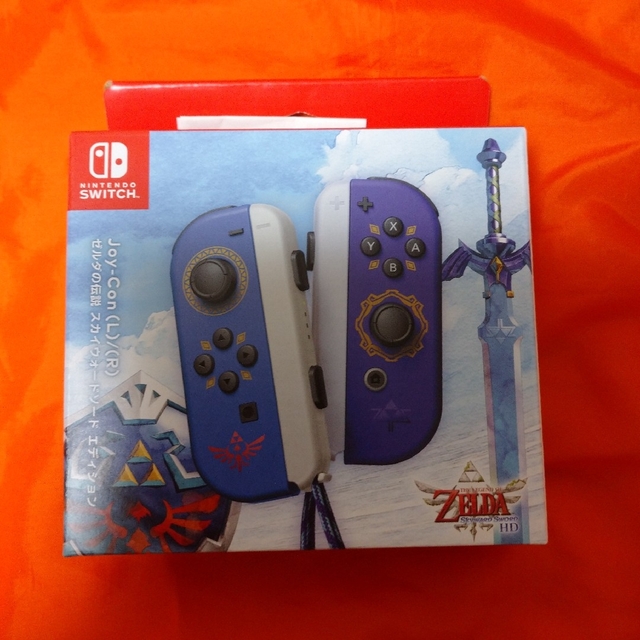 SW Joy-Con L/R ゼルダの伝説 スカイウォードソード エディション
