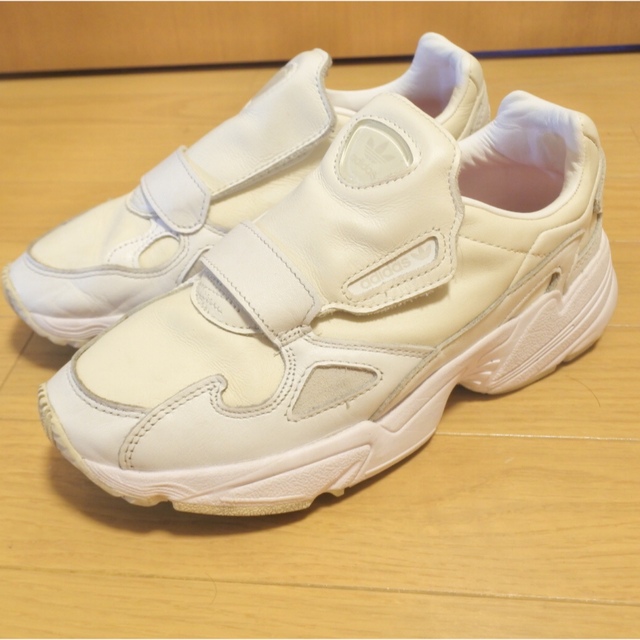 adidas(アディダス)の(なつ様ご専用)ADIDASFALCON RX W レディースの靴/シューズ(スニーカー)の商品写真