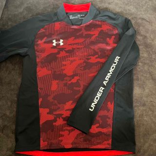 アンダーアーマー(UNDER ARMOUR)のアンダーアーマー　長袖　アンダーシャツ　ヒートテック　140(ウェア)