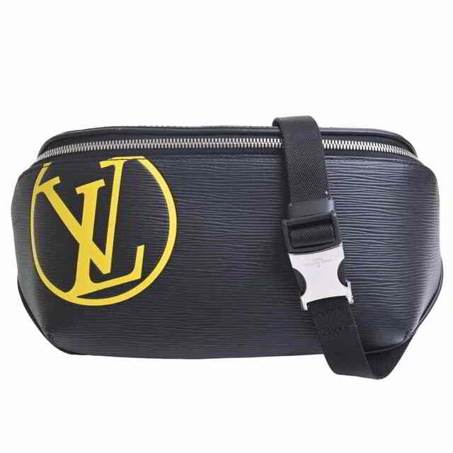 【中古】 LOUIS VUITTON ルイヴィトン エピ LVサークル バムバッグ ウエストポーチ ブラック by | フリマアプリ ラクマ
