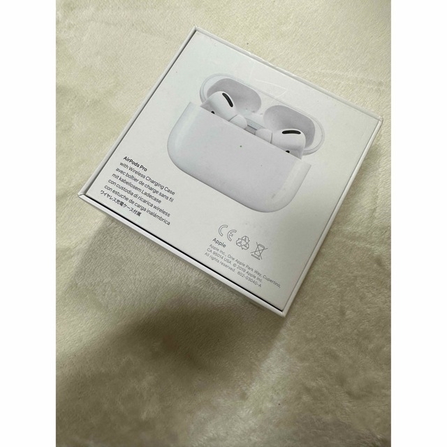 Apple(アップル)の売却済☆Apple Air Pods pro MWP22J/A エアポッズプロ スマホ/家電/カメラのオーディオ機器(ヘッドフォン/イヤフォン)の商品写真