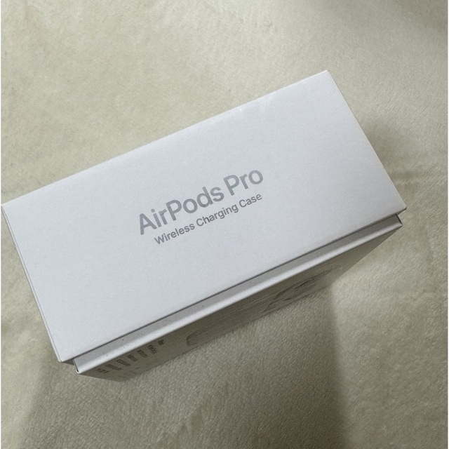 Apple(アップル)の売却済☆Apple Air Pods pro MWP22J/A エアポッズプロ スマホ/家電/カメラのオーディオ機器(ヘッドフォン/イヤフォン)の商品写真