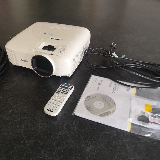 EPSON EH-TW5650 プロジェクター EPSON EH-TW5650 プロジェクター